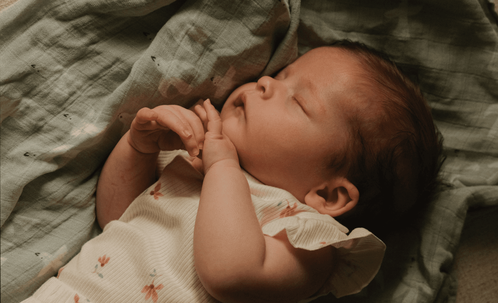 Sommeil des bébés et des enfants : quelles stratégies sont les mieux appuyées par la recherche?
